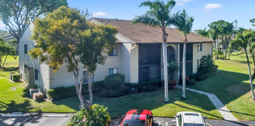 Condo in Greenacres, Florida, 2 bedrooms  № 1727868