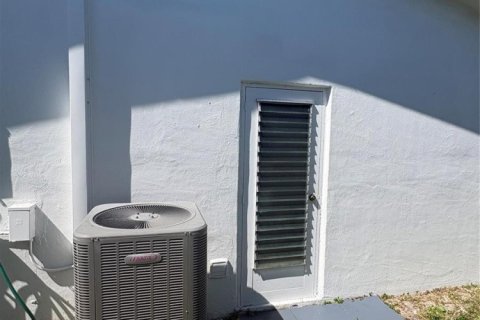 Casa en venta en Boynton Beach, Florida, 2 dormitorios, 151.9 m2 № 2178037 - foto 6