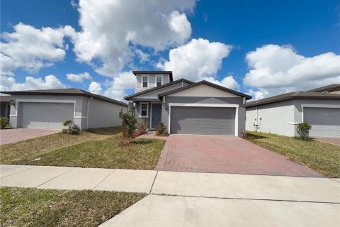 Casa en Davenport, Florida 4 dormitorios, 201.32 m2 № 2116104