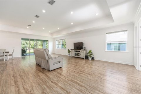 Casa en venta en Homosassa, Florida, 4 dormitorios, 284.28 m2 № 1914638 - foto 16
