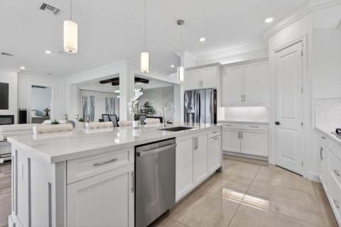 House in Parkland, Florida 5 bedrooms, 395.3 sq.m. № 2182840 - photo 17