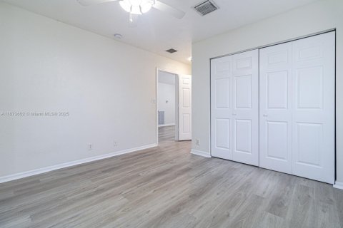 Villa ou maison à vendre à Dania Beach, Floride: 3 chambres, 123 m2 № 2014139 - photo 22