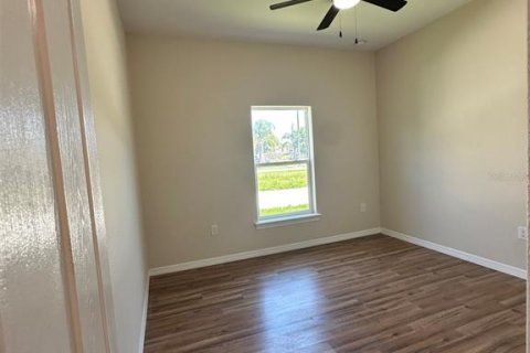House in Haines City, Florida 4 bedrooms, 176.89 sq.m. № 2102036 - photo 21