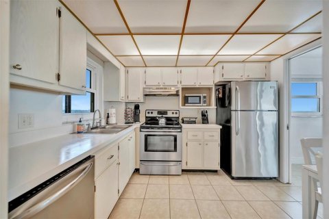 Condominio en alquiler en Clearwater, Florida, 2 dormitorios, 101.64 m2 № 1690522 - foto 11