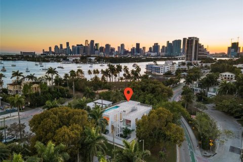 Купить виллу или дом в Майами, Флорида 7 спален, 466м2, № 2038029 - фото 17