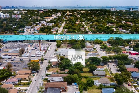Immobilier commercial à vendre à Miami, Floride № 1939840 - photo 3