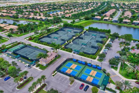 Condominio en venta en Delray Beach, Florida, 1 dormitorio, 66.89 m2 № 2146927 - foto 15