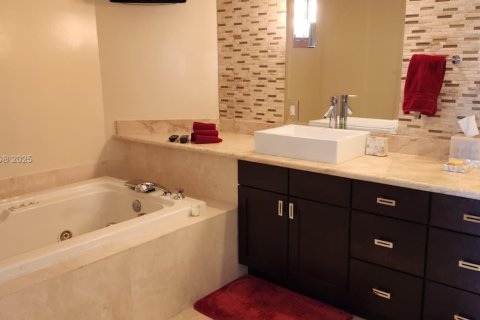 Copropriété à louer à Aventura, Floride: 2 chambres, 162.58 m2 № 1983411 - photo 7