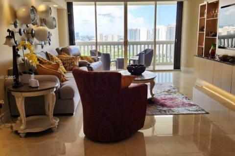 Copropriété à louer à Aventura, Floride: 2 chambres, 162.58 m2 № 1983411 - photo 16