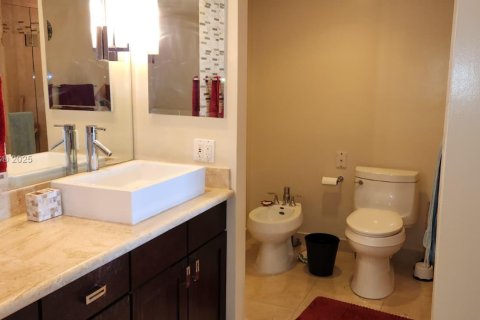 Copropriété à louer à Aventura, Floride: 2 chambres, 162.58 m2 № 1983411 - photo 6