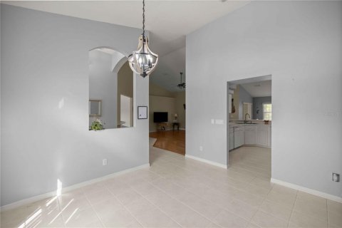 House in Ocala, Florida 3 bedrooms, 189.43 sq.m. № 2234814 - photo 8