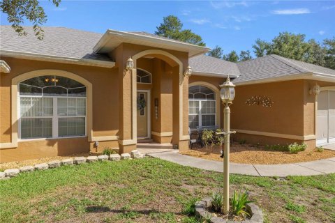 House in Ocala, Florida 3 bedrooms, 189.43 sq.m. № 2234814 - photo 5