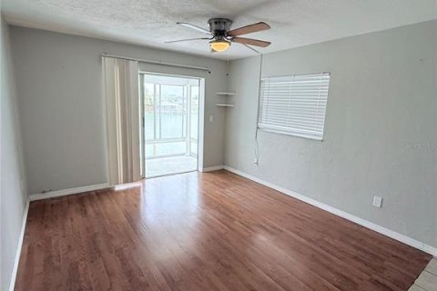 Apartment in Treasure Island, Florida 1 bedroom, 66.89 sq.m. № 2098811 - photo 9