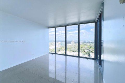 Condo in Miami, Florida, 2 bedrooms  № 1842452 - photo 13