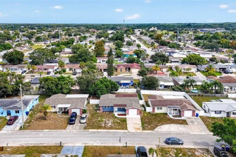 Casa en venta en Port Richey, Florida, 3 dormitorios, 109.07 m2 № 2400426 - foto 24