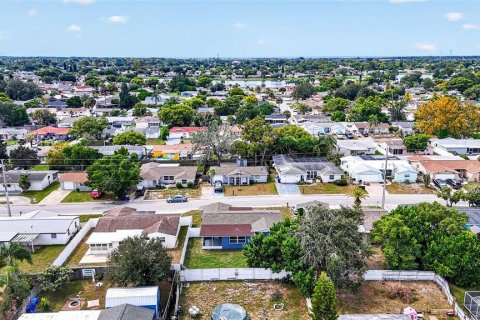 Casa en venta en Port Richey, Florida, 3 dormitorios, 109.07 m2 № 2400426 - foto 25