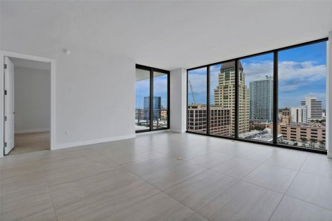 Condominio en venta en Saint Petersburg, Florida, 2 dormitorios, 189.15 m2 № 1407886 - foto 22