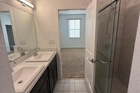 Снять в аренду виллу или дом в Хомстед, Флорида 4 спальни, 155.52м2, № 1950091 - фото 20