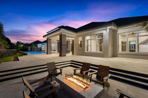 House in Ormond Beach, Florida 5 bedrooms, 478.54 sq.m. № 2121954 - photo 7