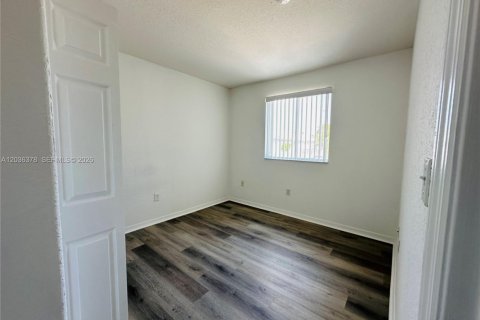 Copropriété à louer à Doral, Floride: 3 chambres, 119.84 m2 № 2084286 - photo 29