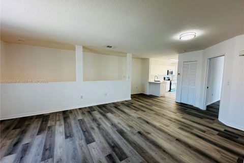 Copropriété à louer à Doral, Floride: 3 chambres, 119.84 m2 № 2084286 - photo 21