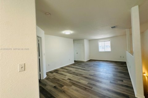 Copropriété à louer à Doral, Floride: 3 chambres, 119.84 m2 № 2084286 - photo 15