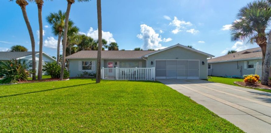 Villa ou maison à Flagler Beach, Floride 3 chambres, 152.27 m2 № 1914684