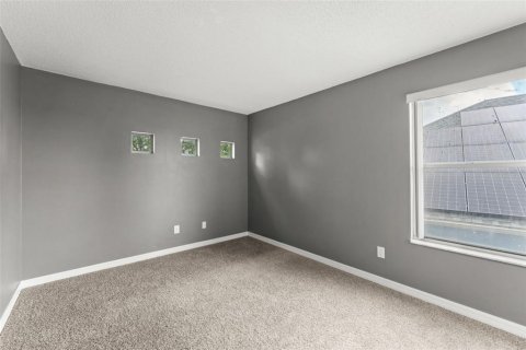 Casa en venta en Davenport, Florida, 5 dormitorios, 210.8 m2 № 1835414 - foto 24