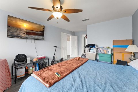 Casa en venta en Davenport, Florida, 5 dormitorios, 210.8 m2 № 1835414 - foto 28