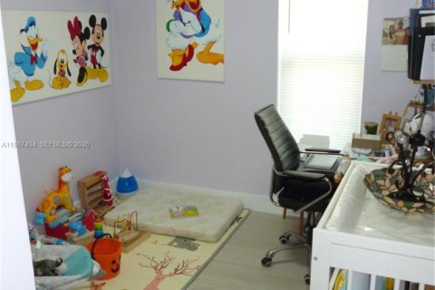 Купить виллу или дом в Майами, Флорида 3 спальни, 96.25м2, № 2047790 - фото 23