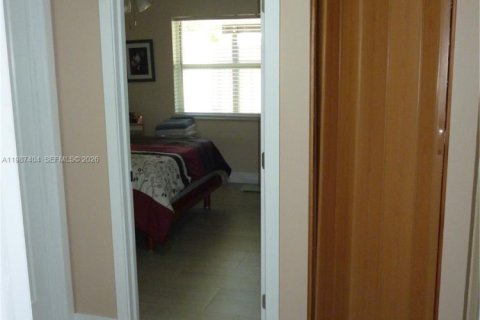 Купить виллу или дом в Майами, Флорида 3 спальни, 96.25м2, № 2047790 - фото 22