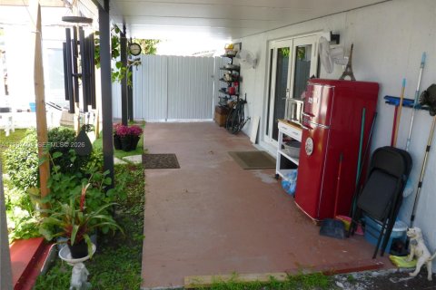 Купить виллу или дом в Майами, Флорида 3 спальни, 96.25м2, № 2047790 - фото 8