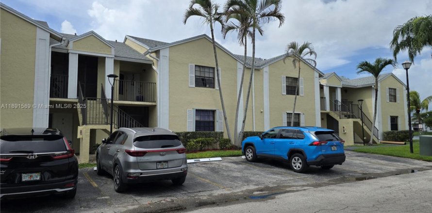Condo in Homestead, Florida, 2 bedrooms  № 1944123