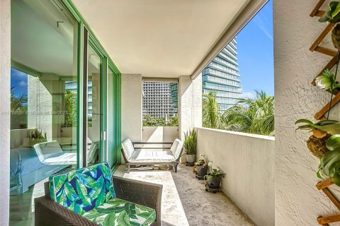 Condominio en venta en Miami, Florida, 1 dormitorio, 98.48 m2 № 1796452 - foto 5