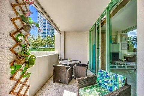 Condominio en venta en Miami, Florida, 1 dormitorio, 98.48 m2 № 1796452 - foto 24