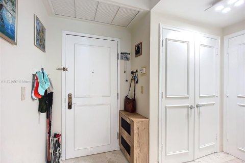 Condominio en venta en Miami, Florida, 1 dormitorio, 98.48 m2 № 1796452 - foto 21