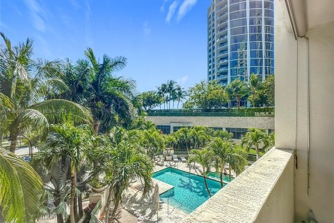 Condominio en venta en Miami, Florida, 1 dormitorio, 98.48 m2 № 1796452 - foto 4