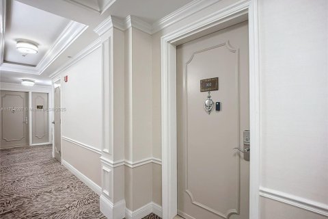 Condominio en venta en Miami, Florida, 1 dormitorio, 98.48 m2 № 1796452 - foto 6