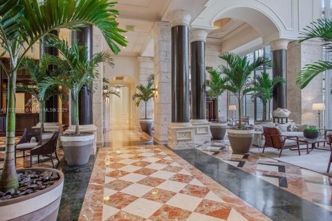 Condominio en venta en Miami, Florida, 1 dormitorio, 98.48 m2 № 1796452 - foto 29