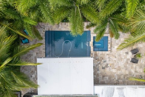House in Wilton Manors, Florida 3 bedrooms, 133.78 sq.m. № 2352119 - photo 27