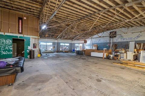Immobilier commercial à vendre à Lake Wales, Floride: 682.83 m2 № 1751678 - photo 9