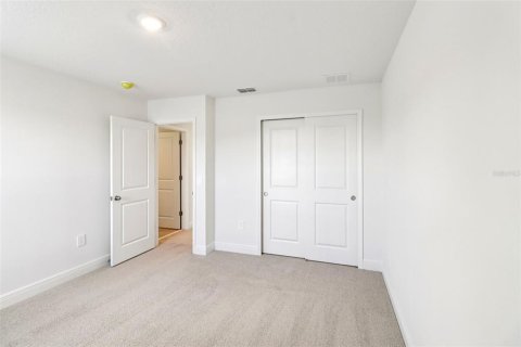 Casa en venta en Lady Lake, Florida, 4 dormitorios, 221.76 m2 № 2120032 - foto 27