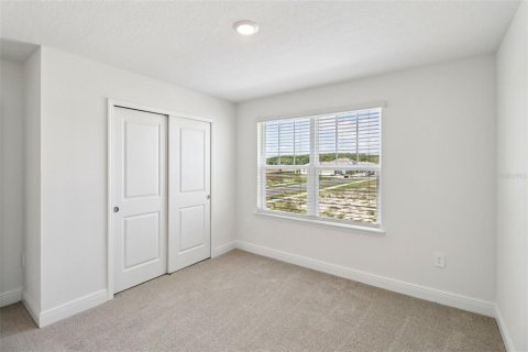 Casa en venta en Lady Lake, Florida, 4 dormitorios, 221.76 m2 № 2120032 - foto 23