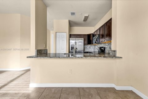 Copropriété à louer à Homestead, Floride: 3 chambres, 106.93 m2 № 2086266 - photo 7
