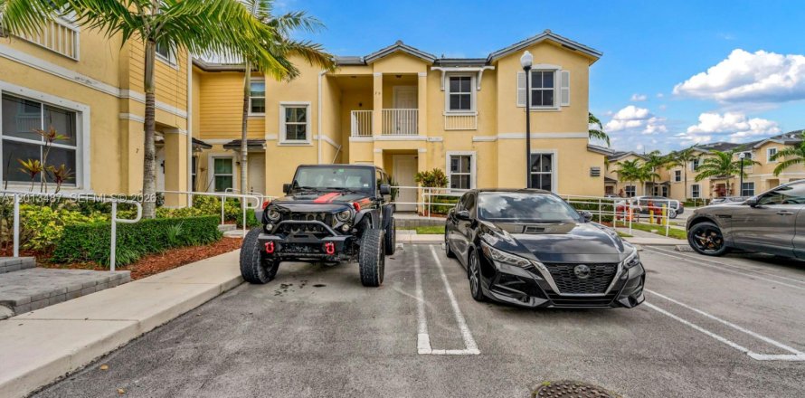 Condo à Homestead, Floride, 3 chambres  № 2086266