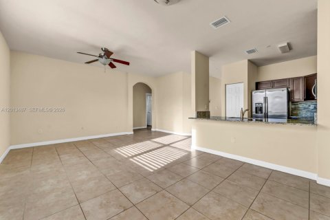 Copropriété à louer à Homestead, Floride: 3 chambres, 106.93 m2 № 2086266 - photo 8