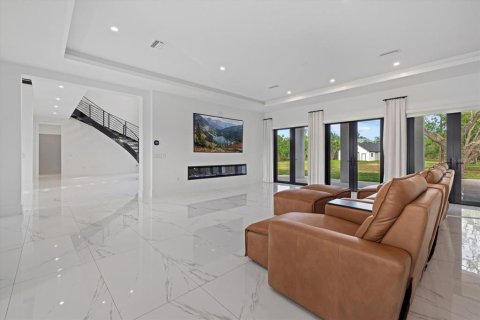 Casa en venta en Bradenton, Florida, 4 dormitorios, 571.44 m2 № 1734012 - foto 25