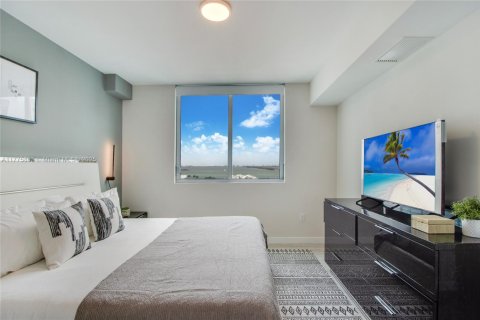 Condominio en venta en Miami, Florida, 1 dormitorio, 71.81 m2 № 1985592 - foto 7