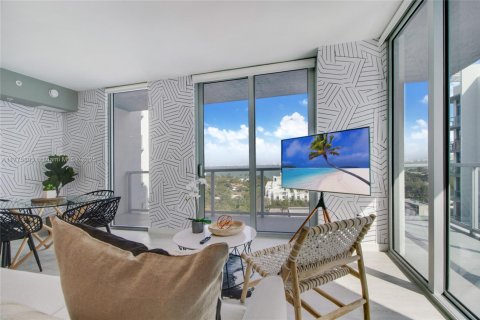 Condominio en venta en Miami, Florida, 1 dormitorio, 71.81 m2 № 1985592 - foto 12