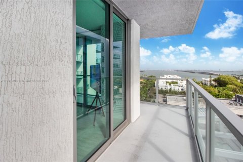 Condominio en venta en Miami, Florida, 1 dormitorio, 71.81 m2 № 1985592 - foto 10